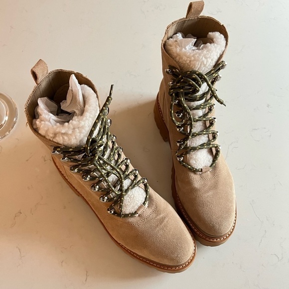 Marc Fisher Izzie Lugsole Ankle Boot NEW - Picture 5 of 12